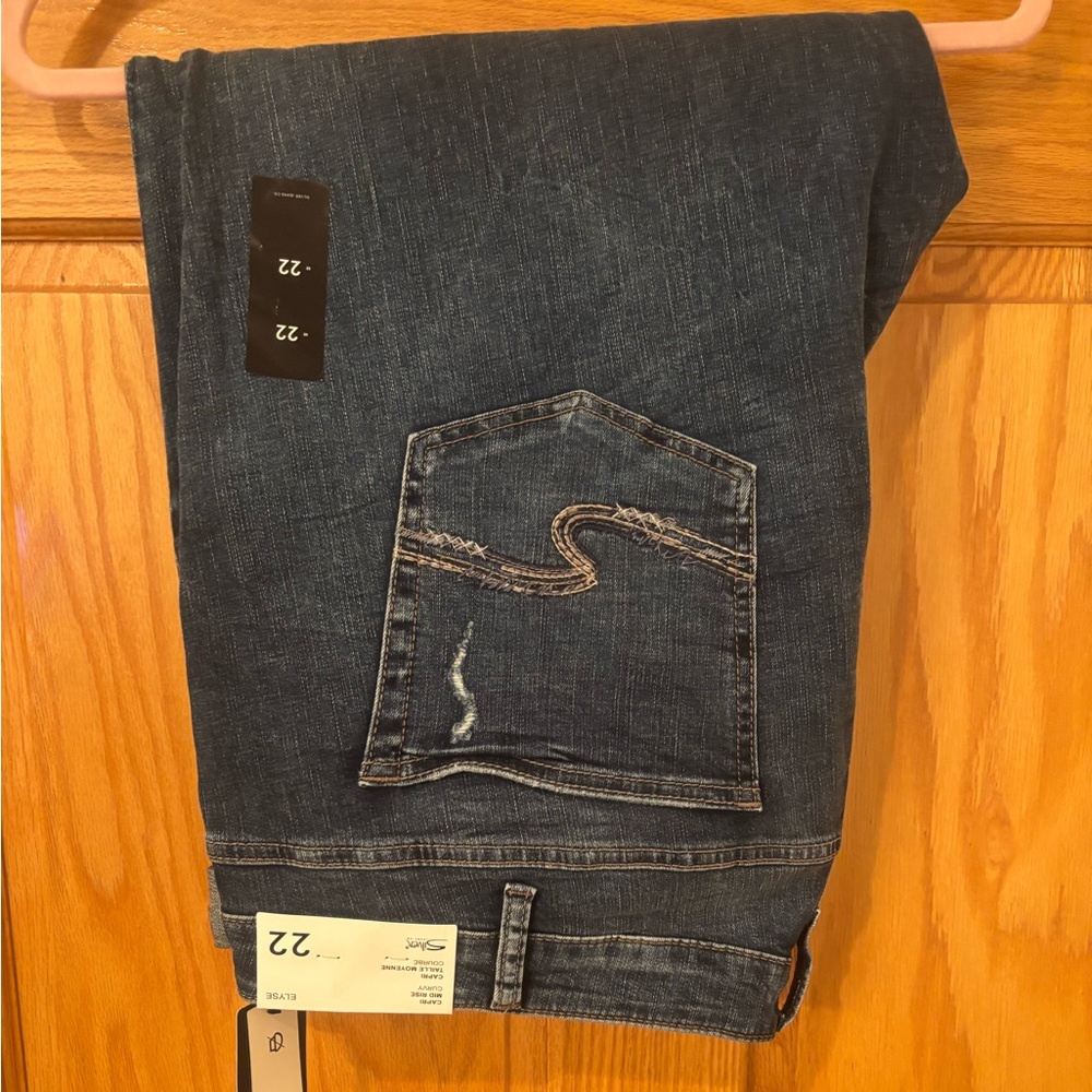 Silver Jeans Elyse Mid Rise Curvy Straight Leg Jeans Size 22 Dark Wash NWT